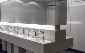 bathroom-cleaning bathroom-cleaning